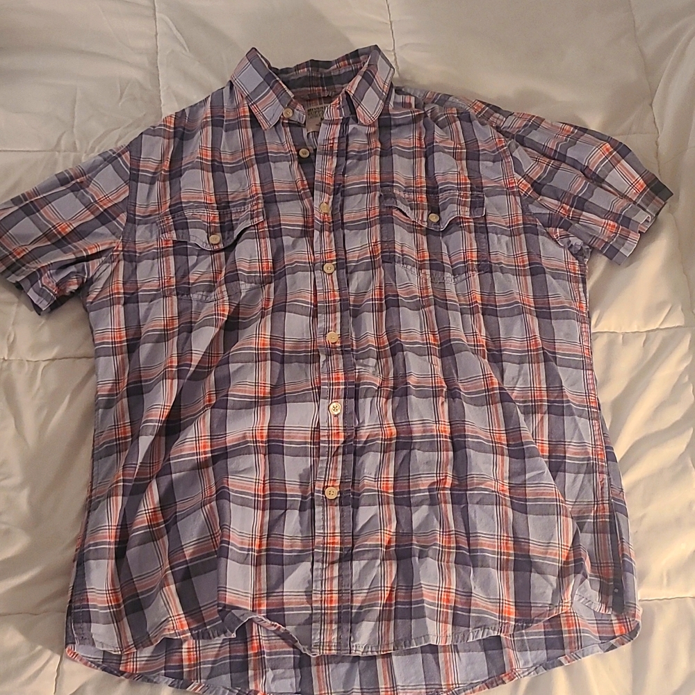 Plaid, short-sleeved button-down